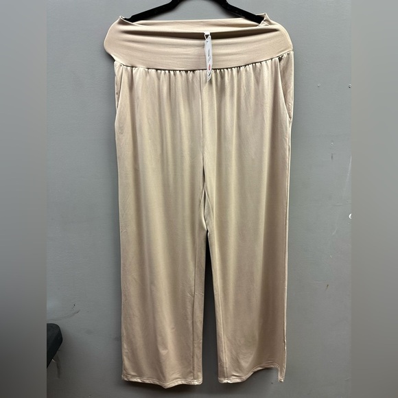Beige Wide-Leg Lounge Pants size M <<18>> - Picture 3 of 6